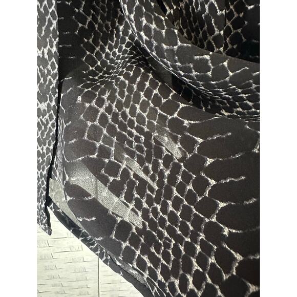 Joie women’s blouse sheer snake skin animal print black white dark academia - Picture 4 of 10